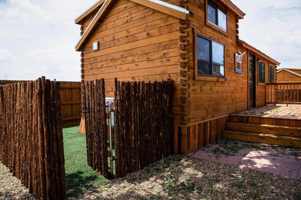 The Big Texan - Cabins And Wagons Amarillo Exterior photo